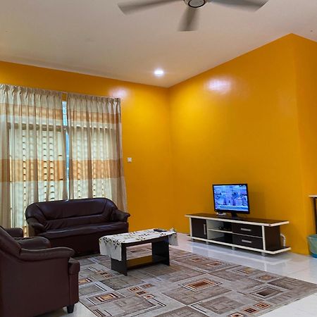 Desyafiq Homestay Kuala Kedah Exterior foto