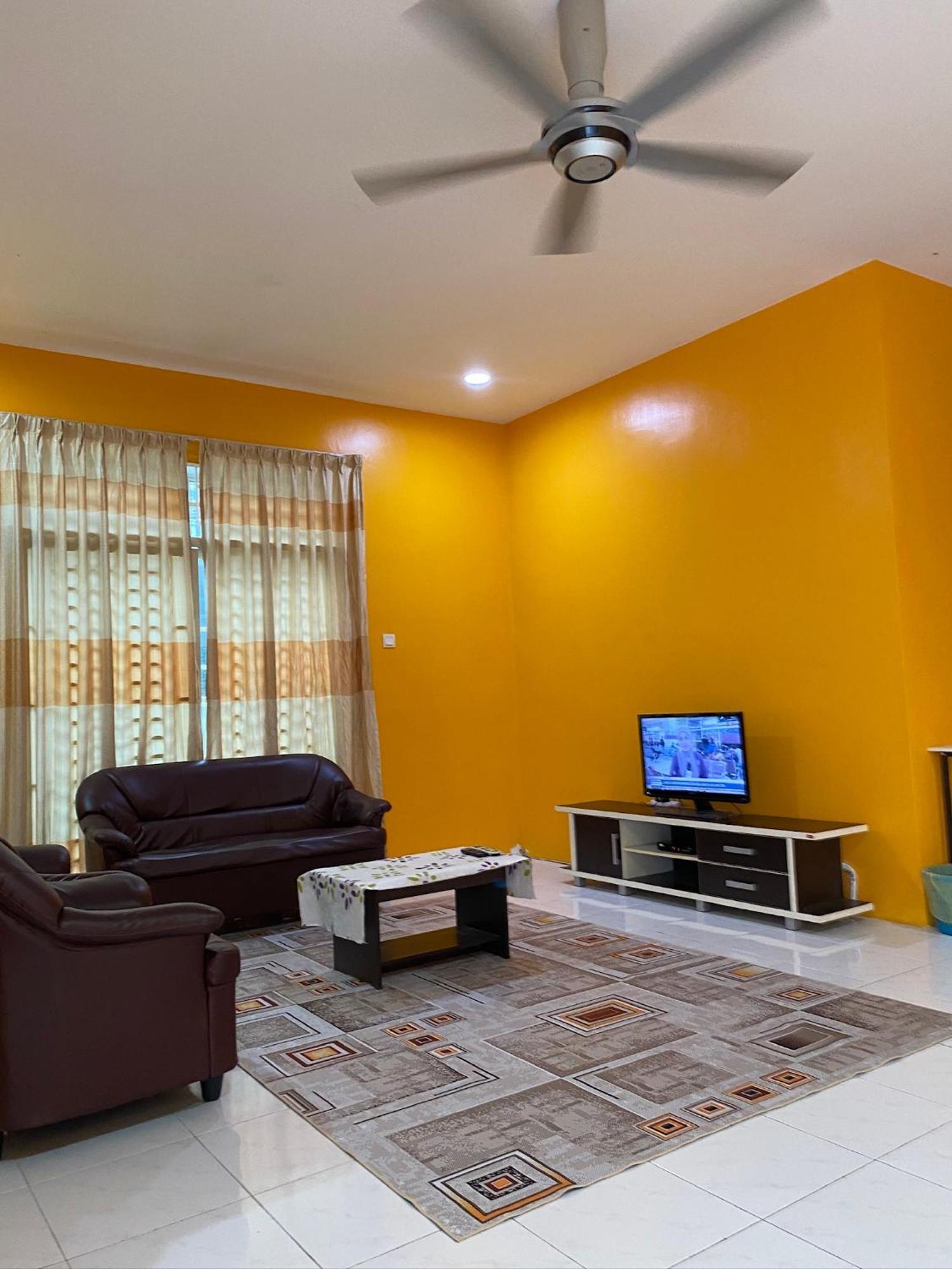 Desyafiq Homestay Kuala Kedah Exterior foto